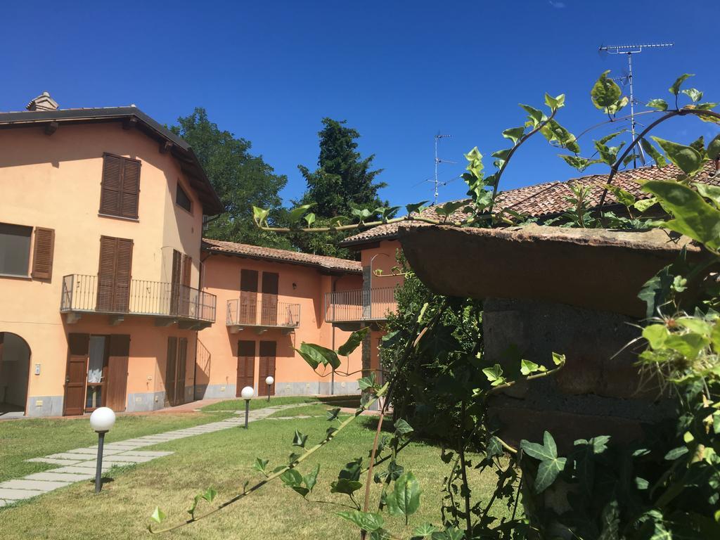 Bilocale Salice Terme Lägenhet Exteriör bild